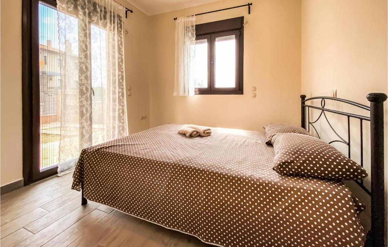 Lovely Apartment In Nafpaktos Rum bild